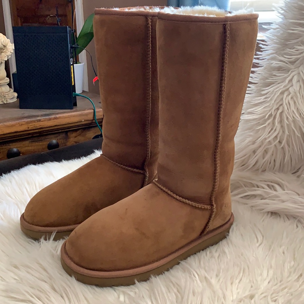 Ugg Australia Classic Tall Boots Chestnut Sz 7 Women’s